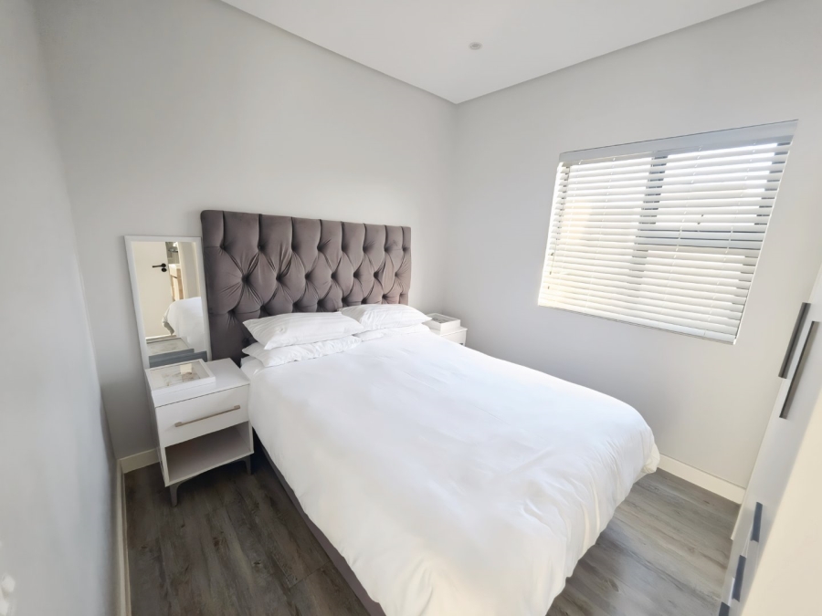 To Let 4 Bedroom Property for Rent in Sandown Western Cape